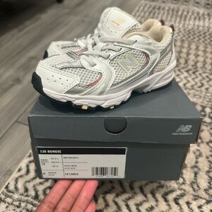 New Balance White and Gray Sneakers Retro-Inspired Design